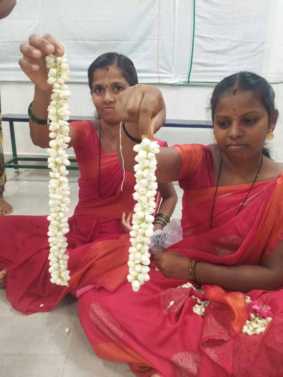 WhatsApp Image 2025-10-16 at 5.20.39 PM (1)